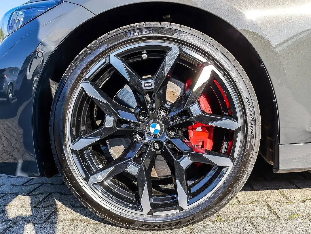 BMW 330 - Thumbnail 4