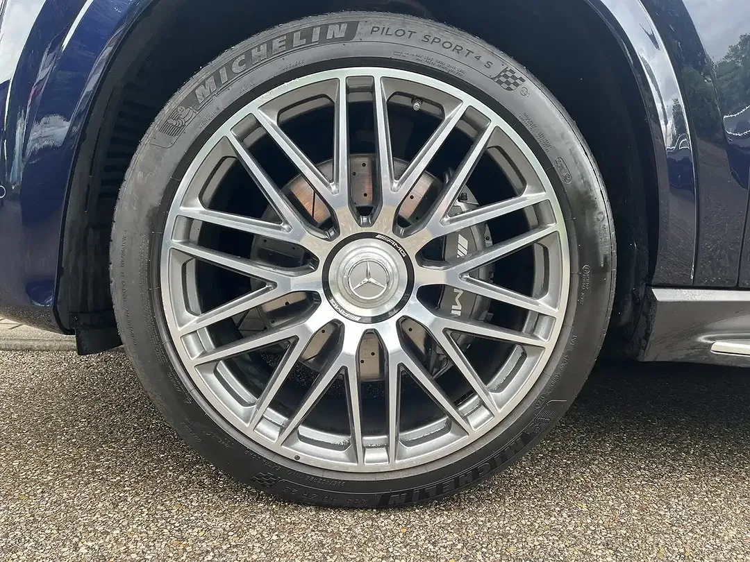 Mercedes-Benz GLS 63 AMG - Thumbnail 9