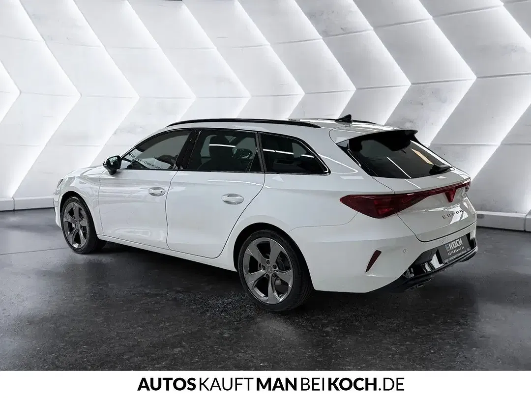 CUPRA Leon - Thumbnail 2