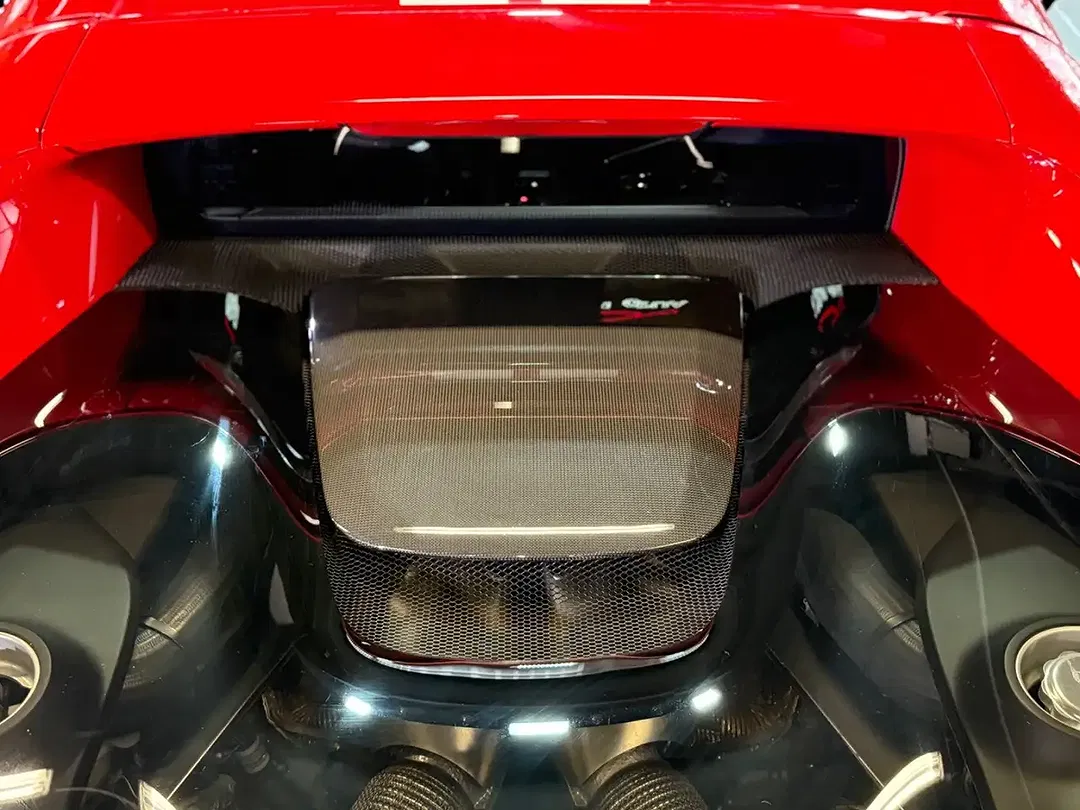 Ferrari 296 GTB - Thumbnail 15