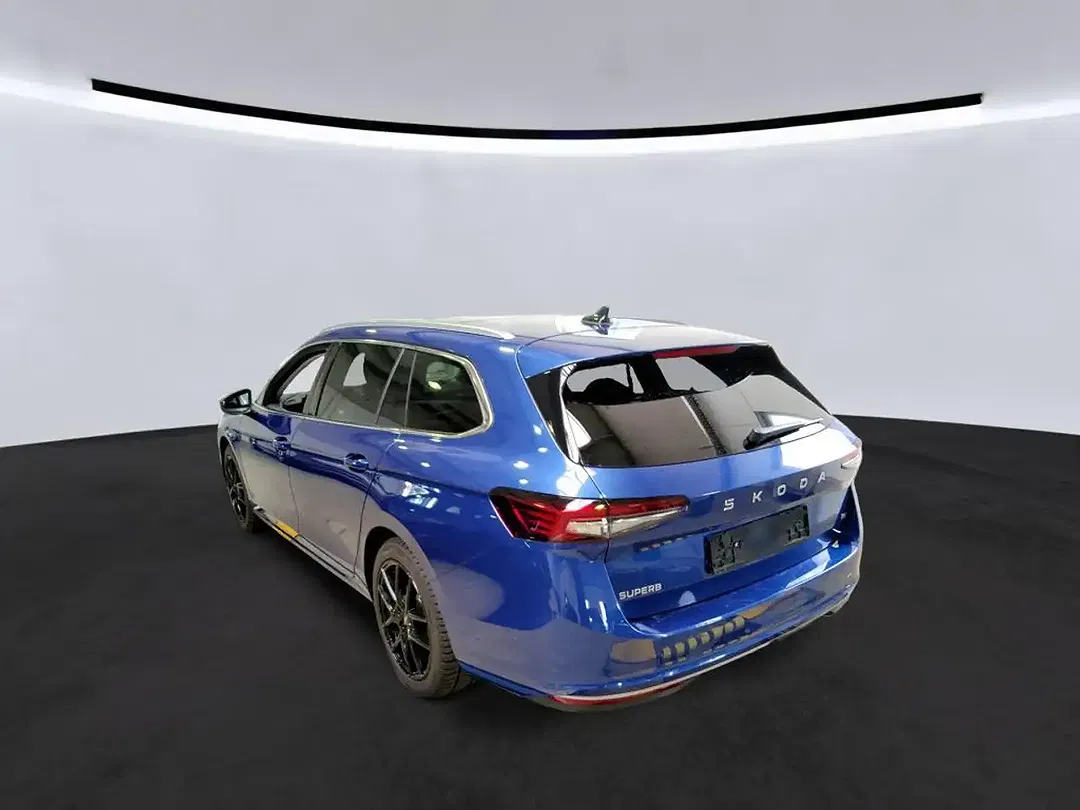 Skoda Superb - Thumbnail 6