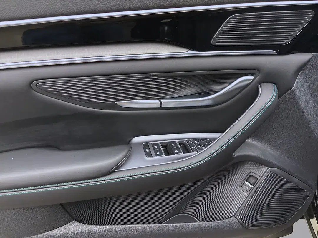 BYD Seal U - Thumbnail 11