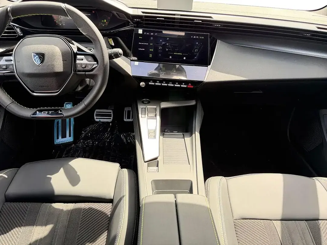 Peugeot 308 - Thumbnail 15