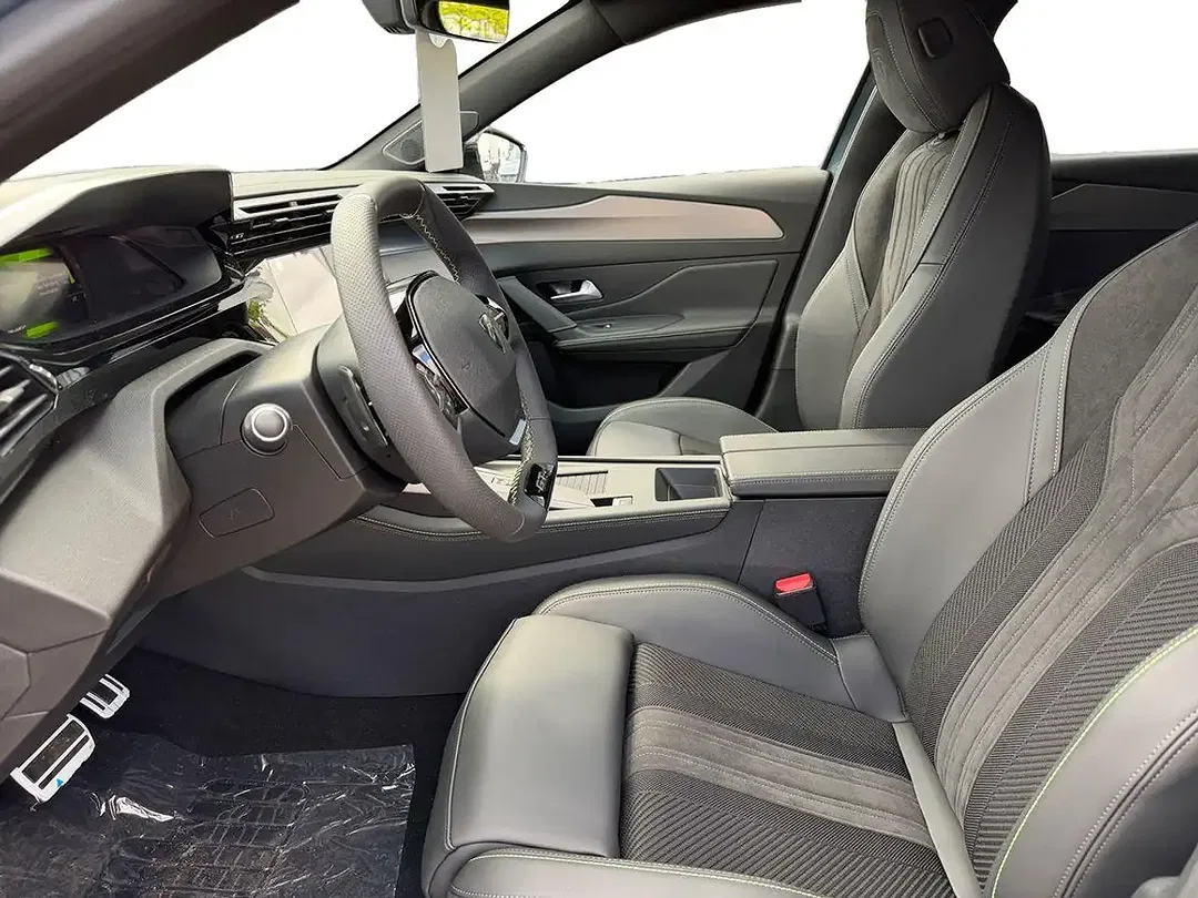 Peugeot 308 - Thumbnail 6