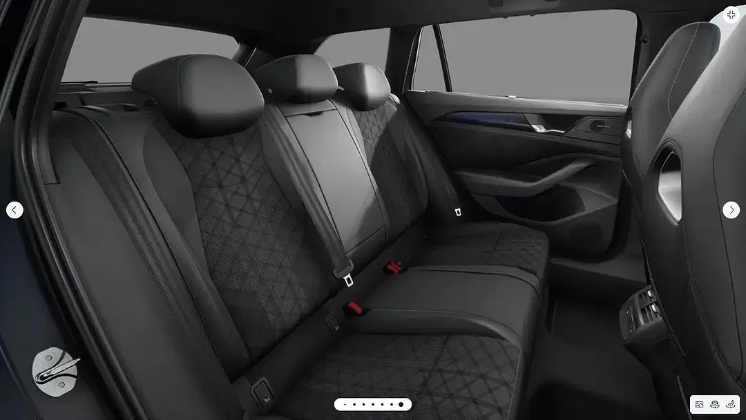 Volkswagen Passat - Thumbnail 10