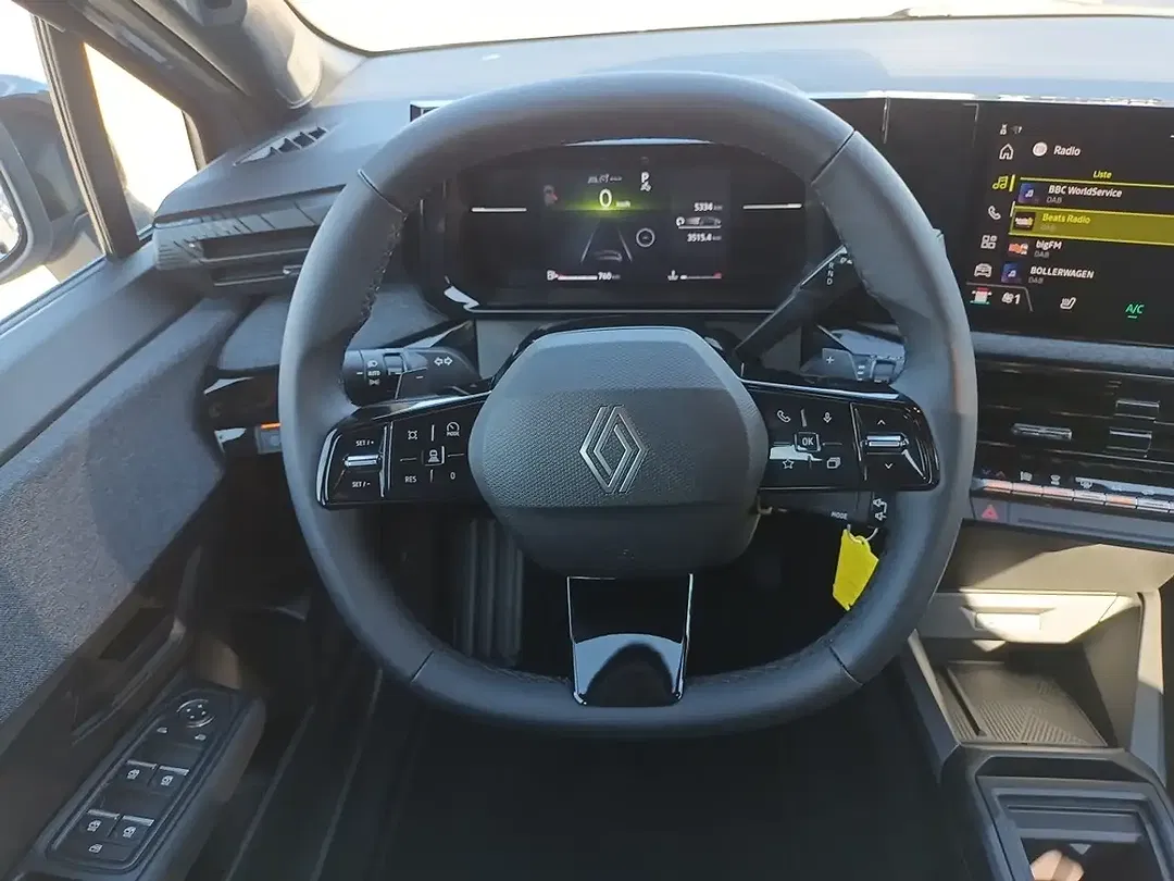 Renault Clio - Thumbnail 8