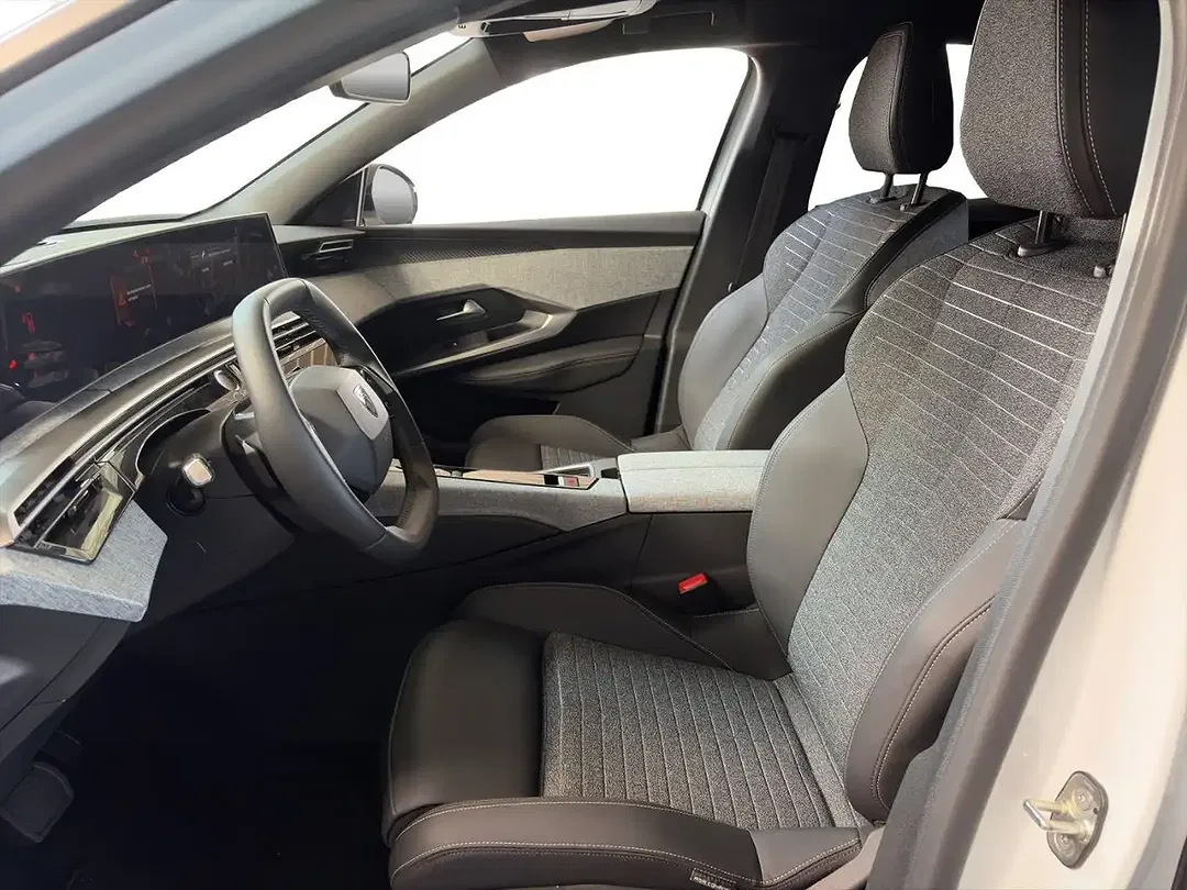 Peugeot 3008 - Thumbnail 12