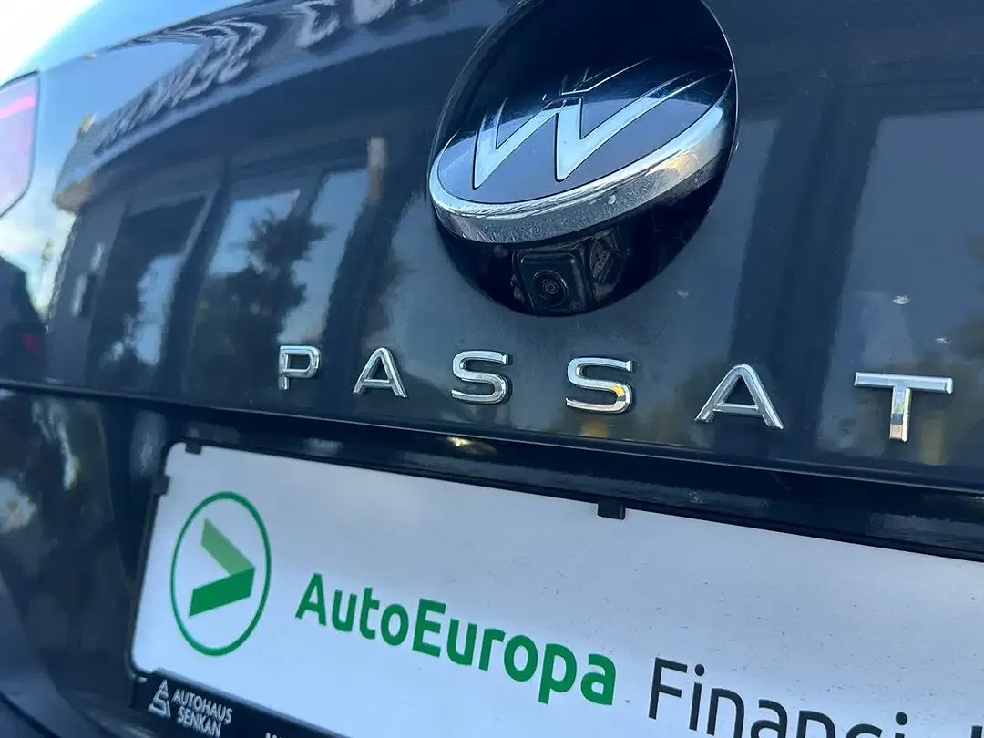 Volkswagen Passat Variant - Thumbnail 3