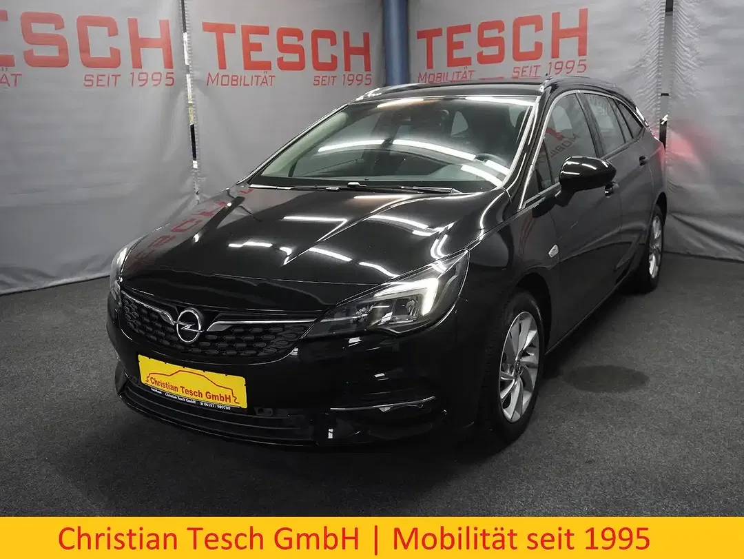 Opel Astra 1.5 - foto 1