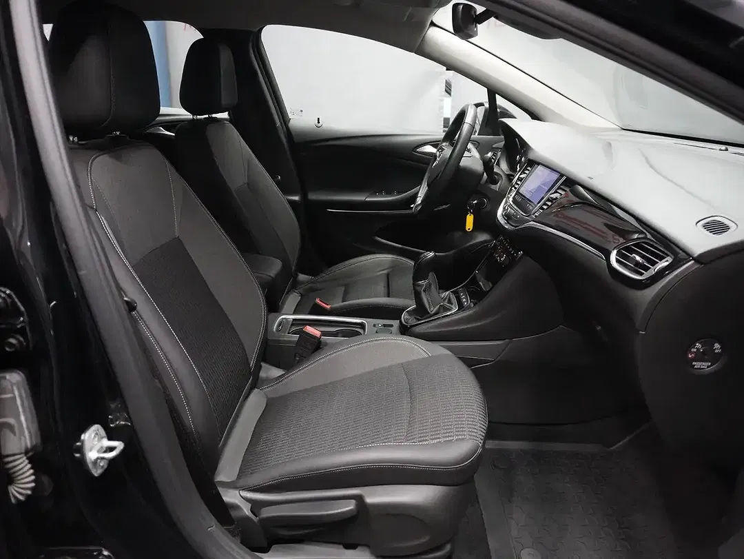Opel Astra - Thumbnail 14