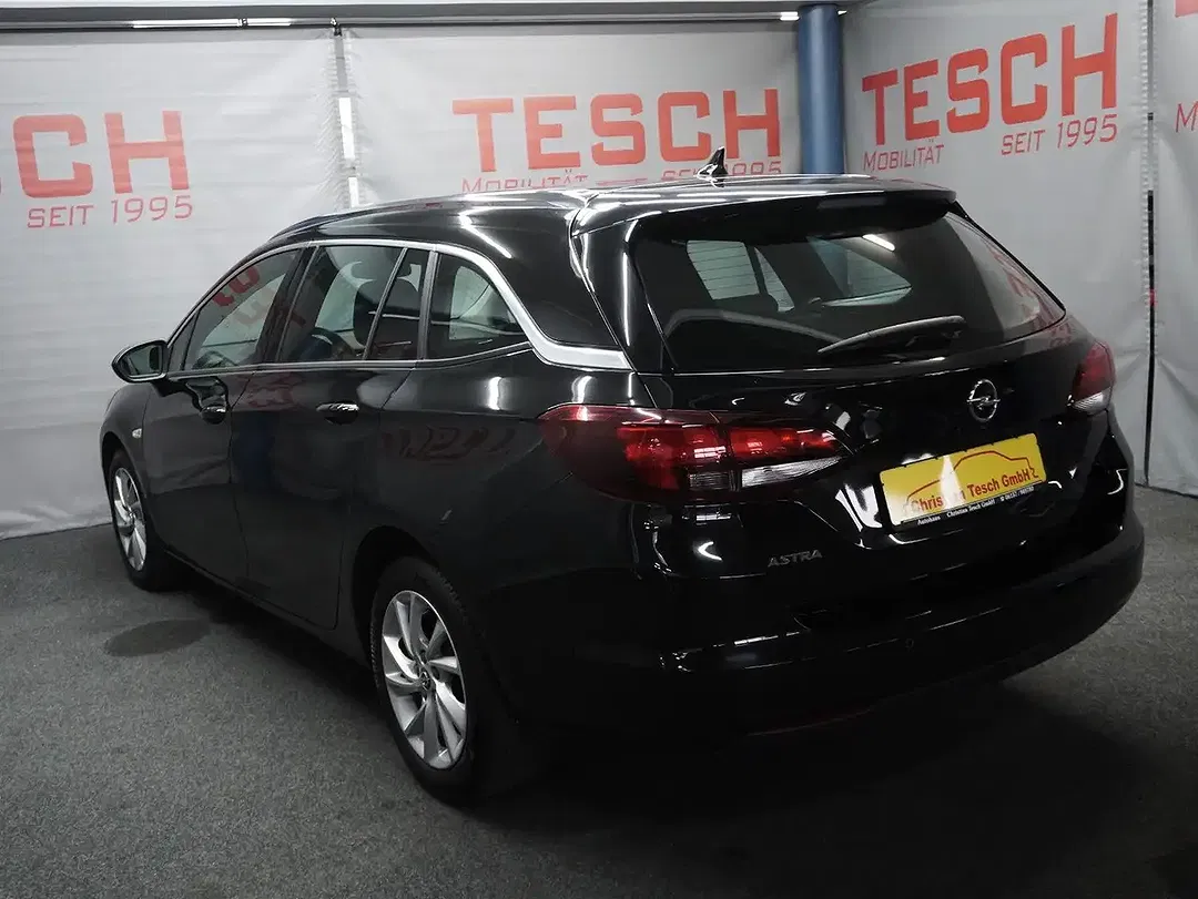 Opel Astra - Thumbnail 8