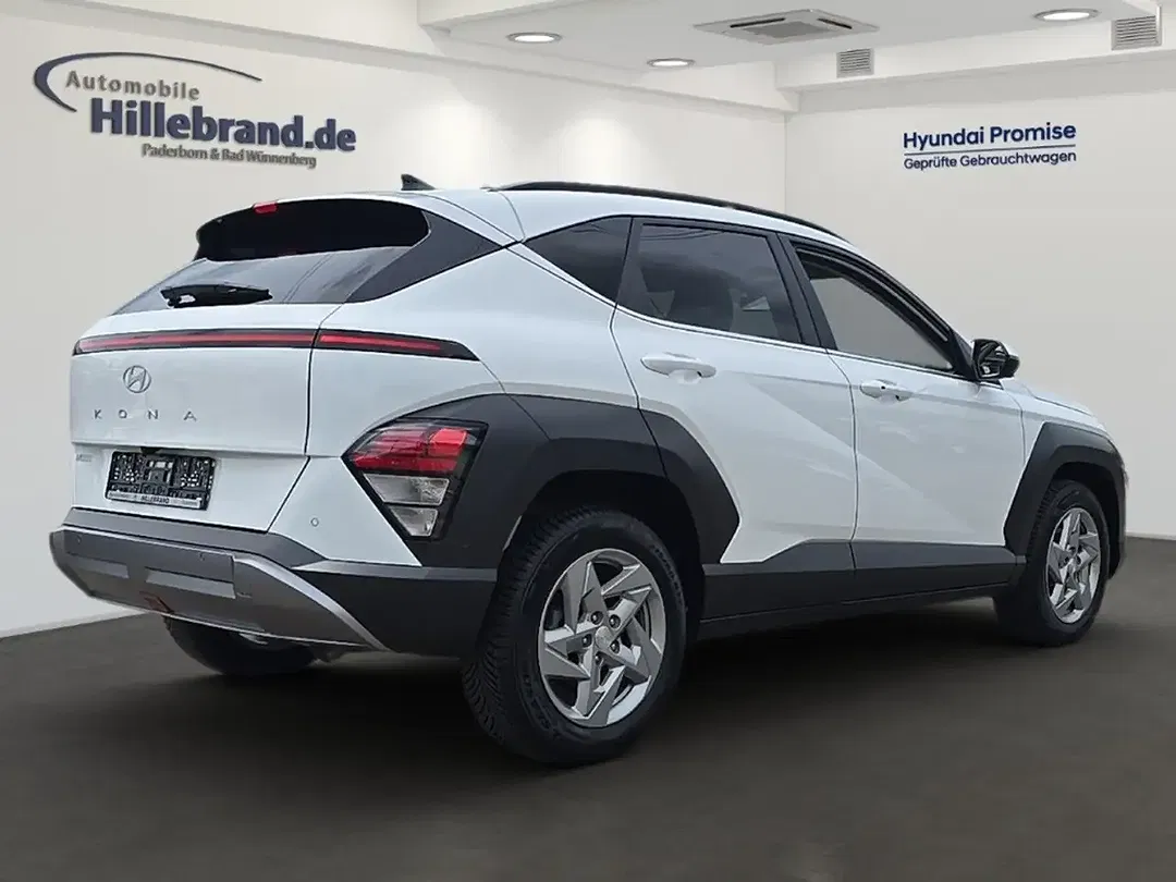 Hyundai KONA - Thumbnail 3