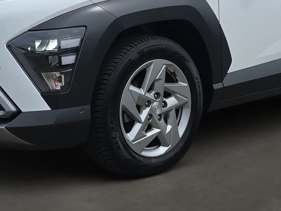 Hyundai KONA - Thumbnail 6