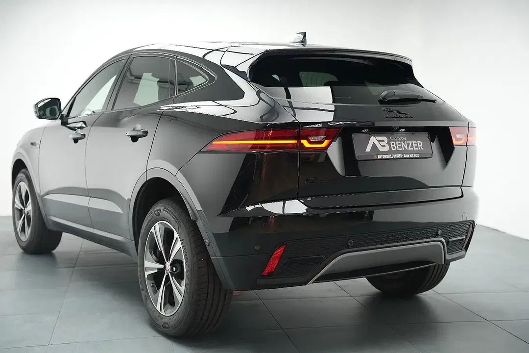 Jaguar E-Pace - Thumbnail 7