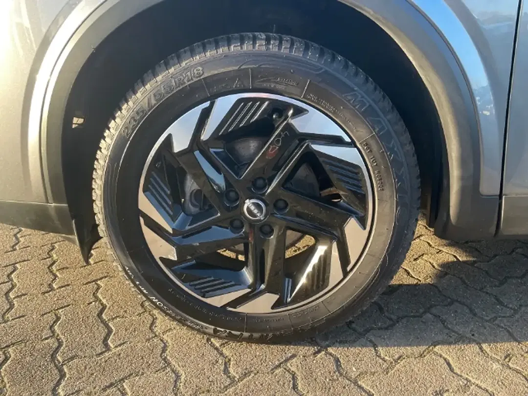 Nissan Qashqai - Thumbnail 5