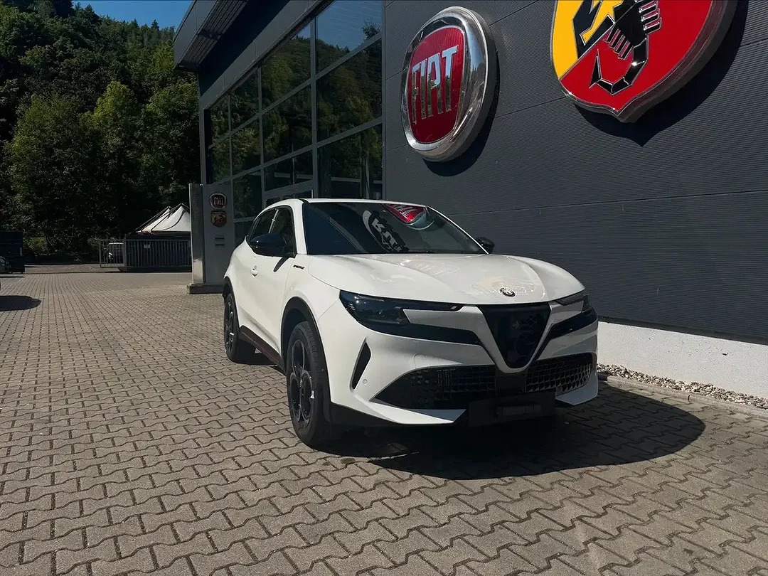 Alfa Romeo Junior - Afbeelding 1