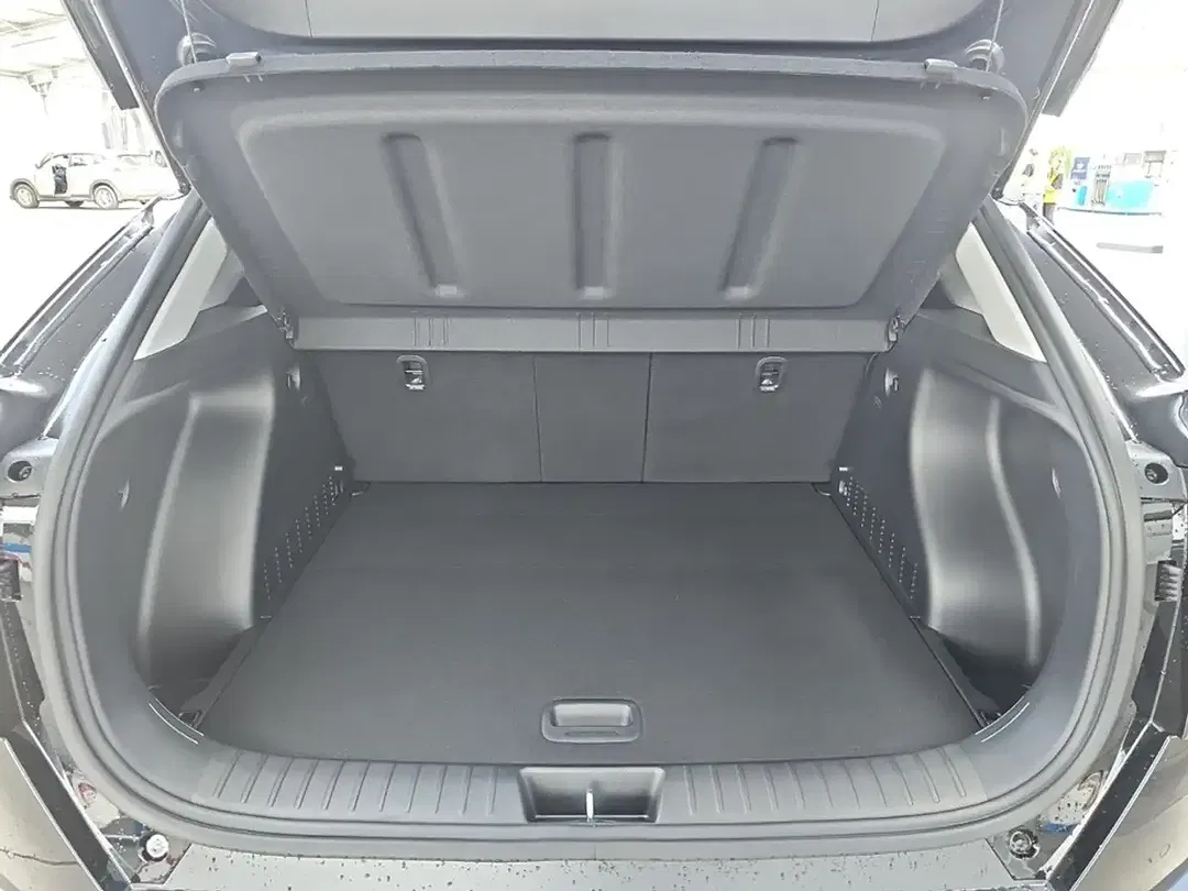 Hyundai KONA - Thumbnail 12