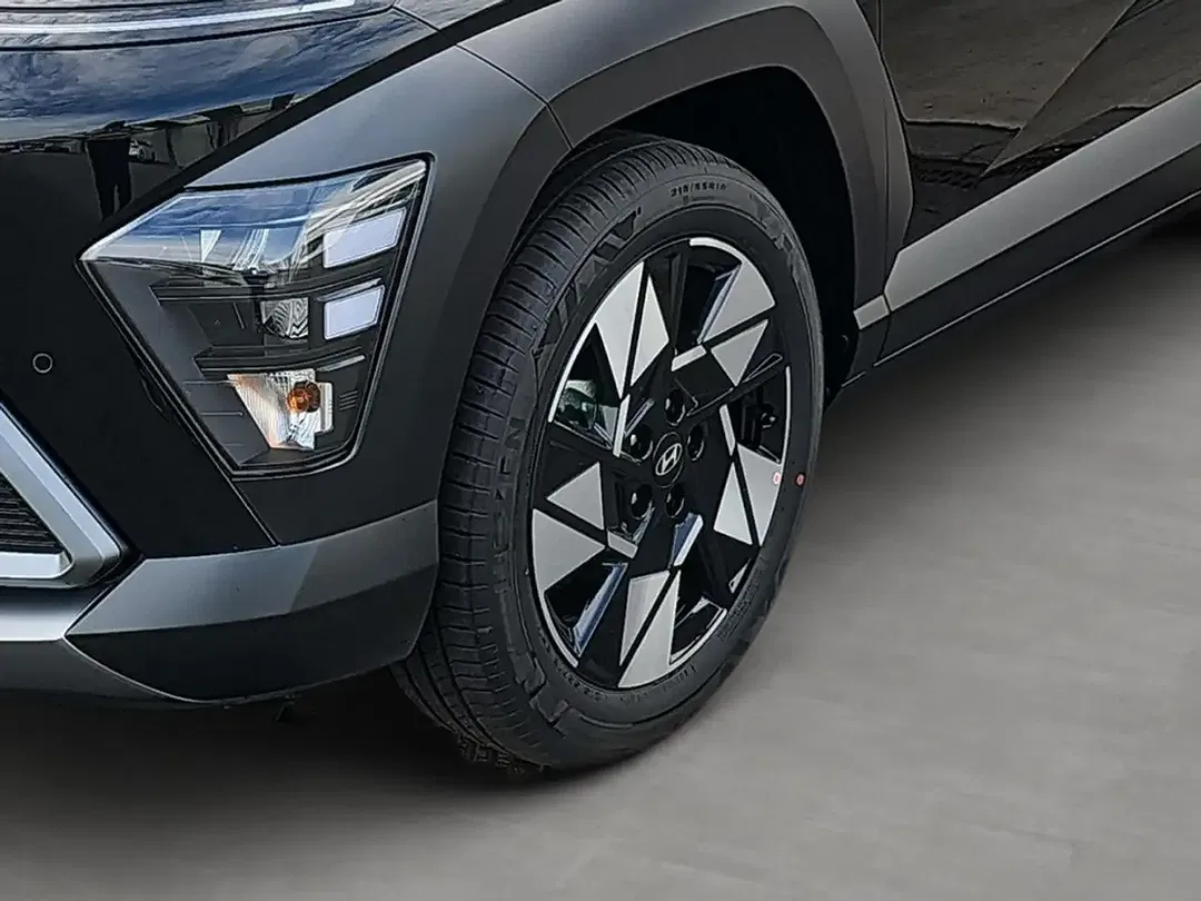 Hyundai KONA - Thumbnail 6