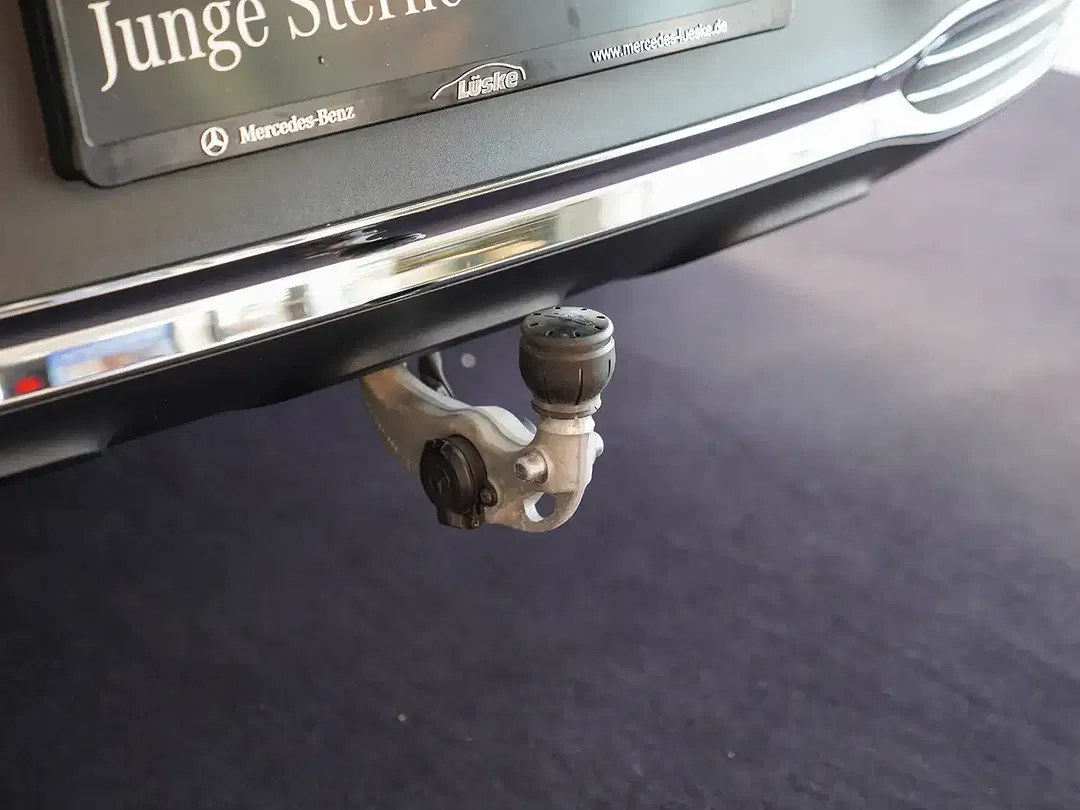 Mercedes-Benz EQE 350 - Thumbnail 8