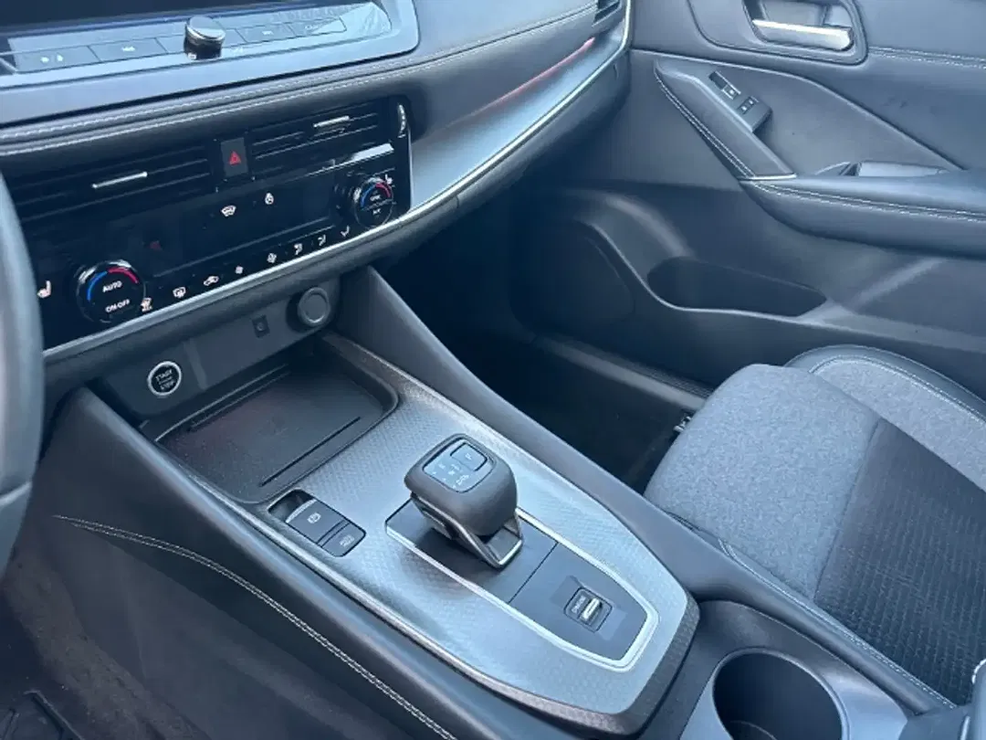 Nissan Qashqai - Thumbnail 12