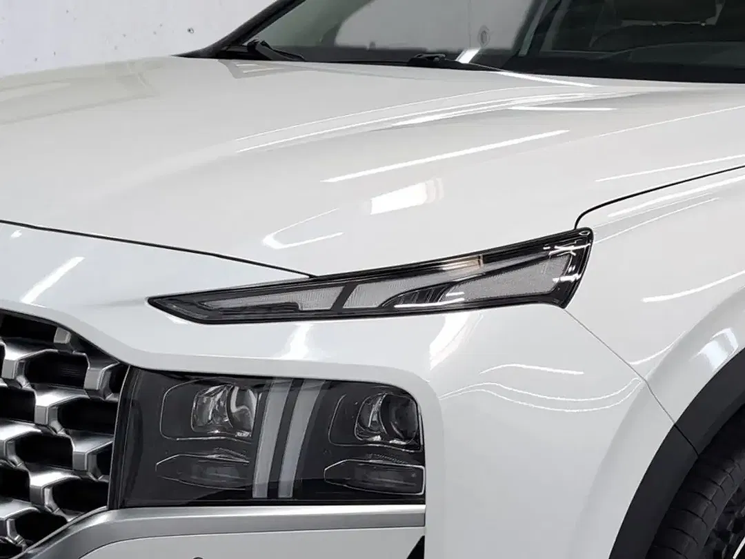Hyundai SANTA FE - Thumbnail 5