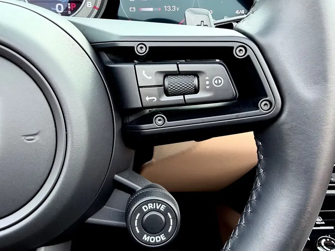 Porsche 911 - Thumbnail 16