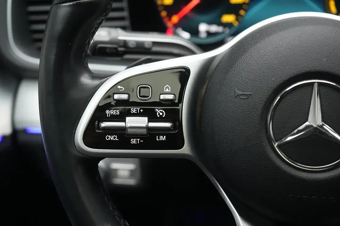 Mercedes-Benz GLE 350 - Thumbnail 21
