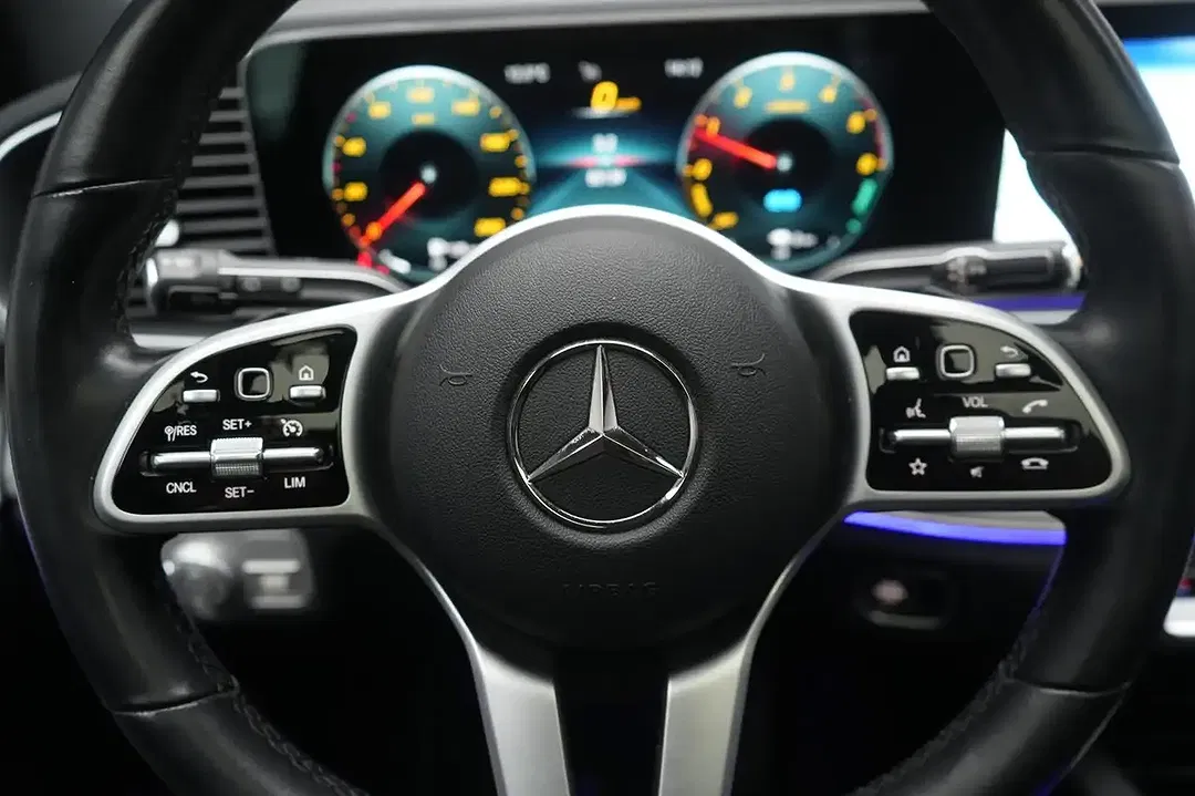 Mercedes-Benz GLE 350 - Thumbnail 23