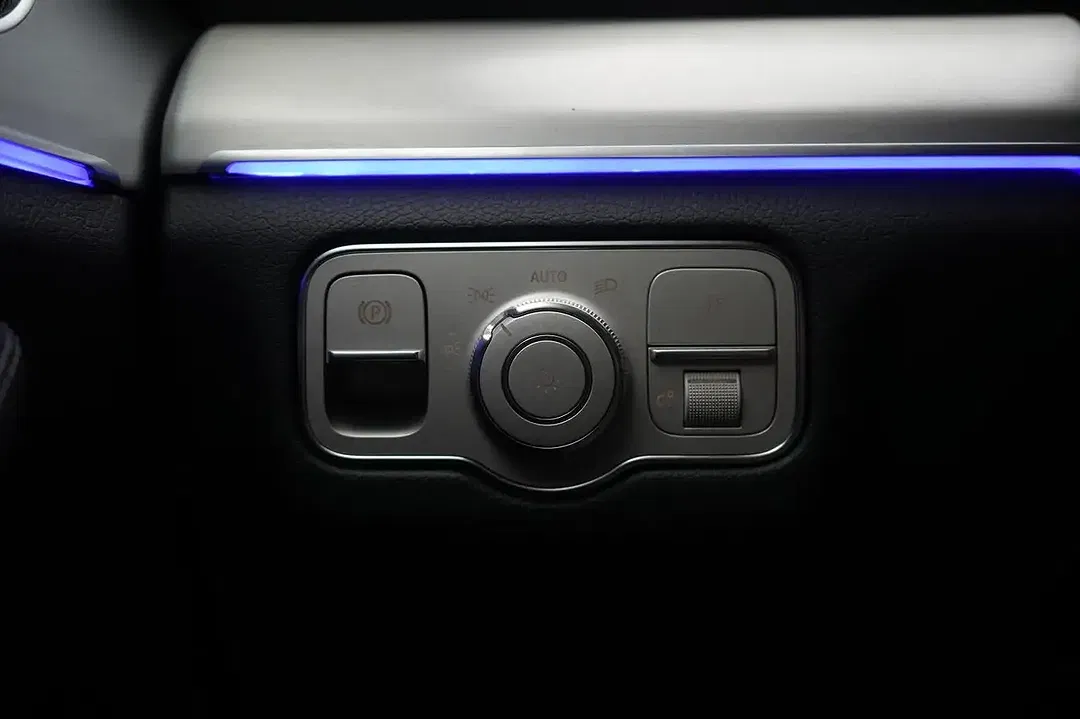 Mercedes-Benz GLE 350 - Thumbnail 25