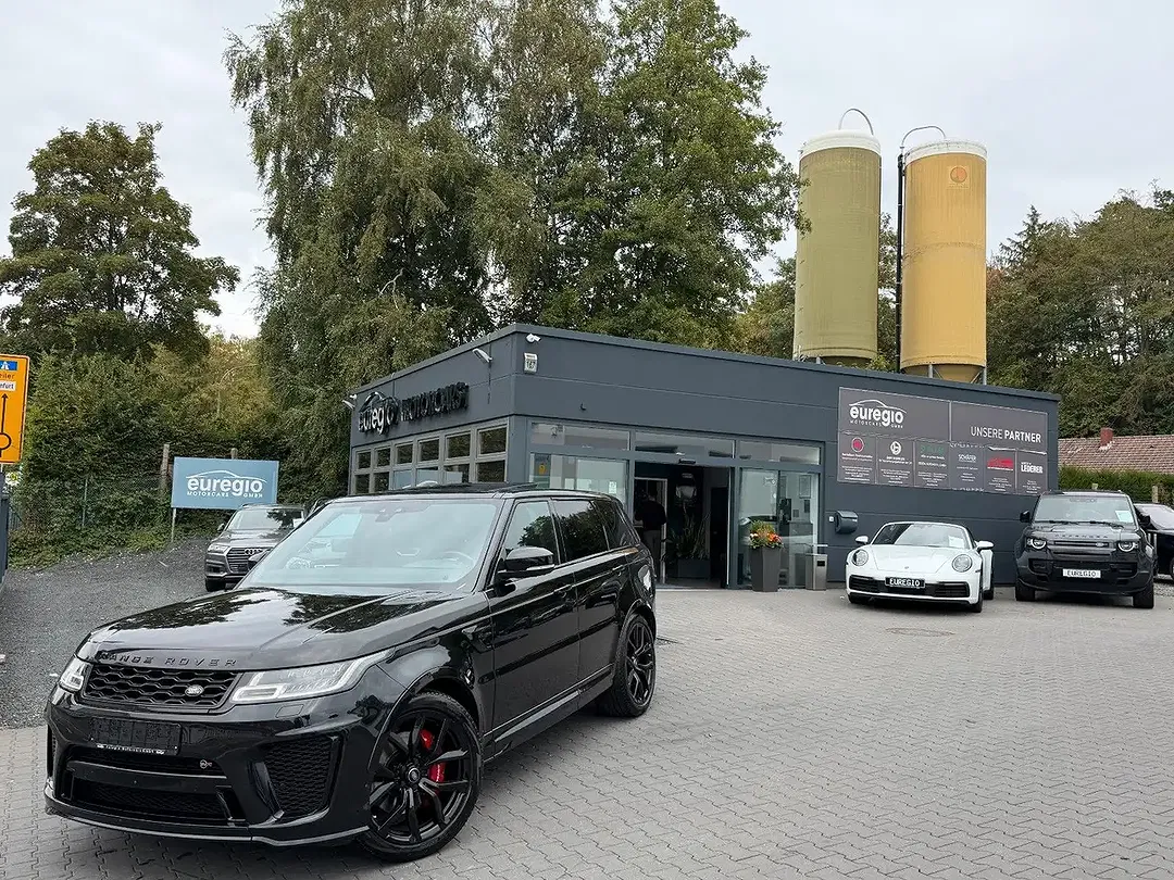 Land Rover Range Rover Sport - Thumbnail 3
