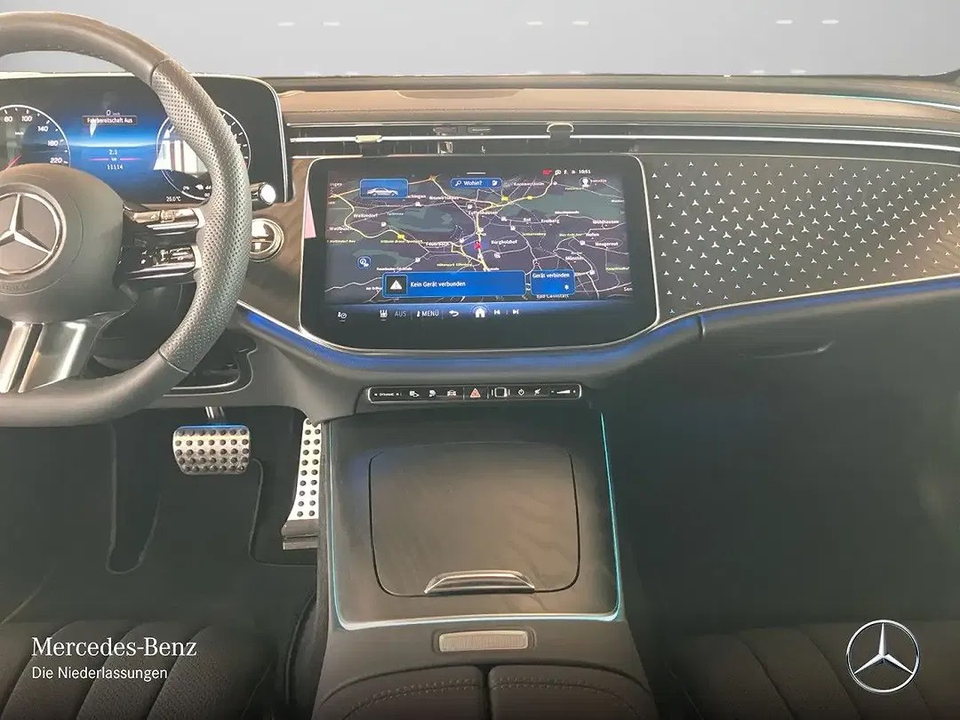 Mercedes-Benz E 400 - Thumbnail 14