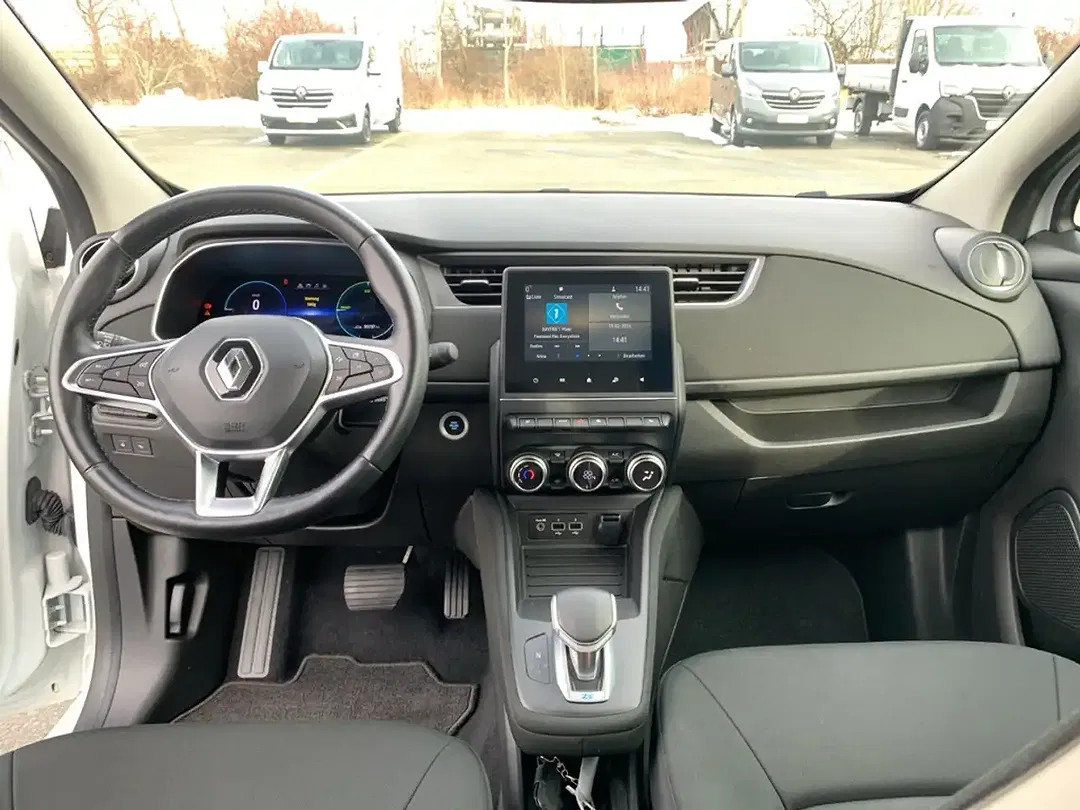 Renault ZOE - Thumbnail 14