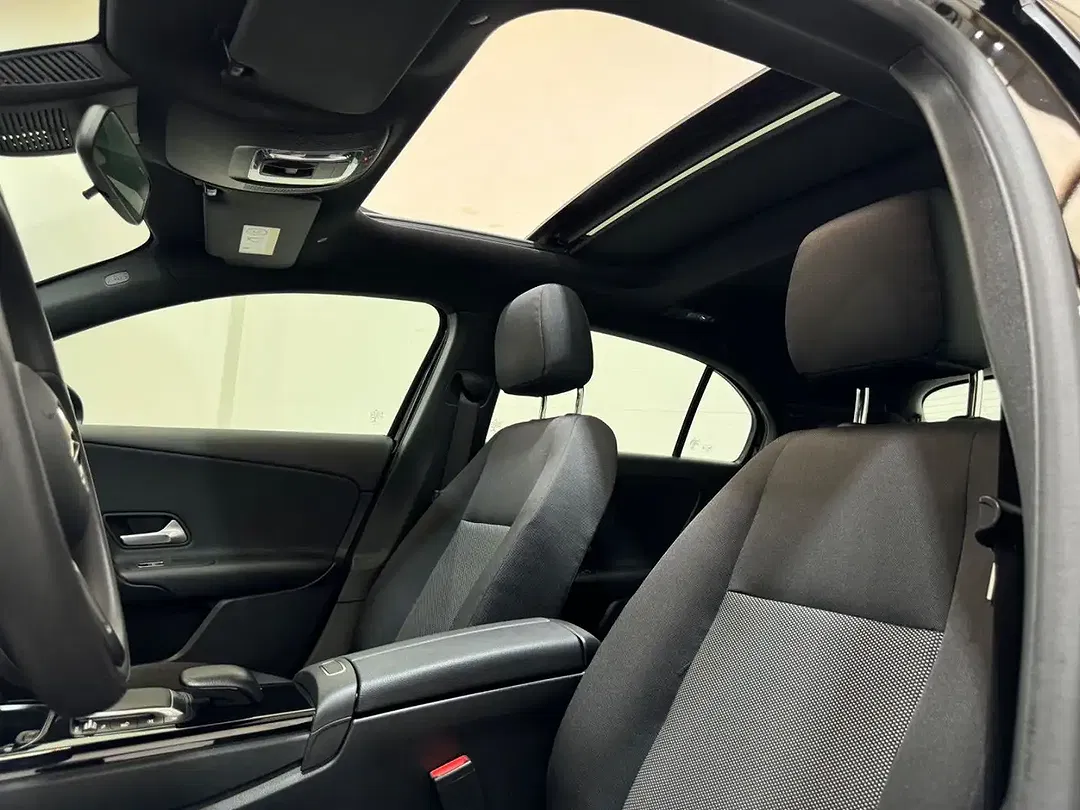 Mercedes-Benz A 250 - Thumbnail 8