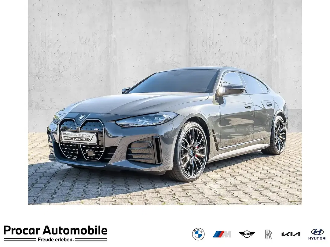 BMW i4 - Thumbnail 1