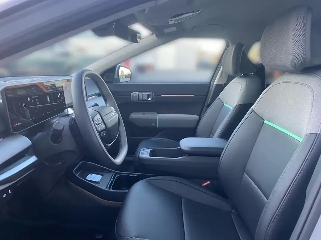 Kia EV4 - Thumbnail 8