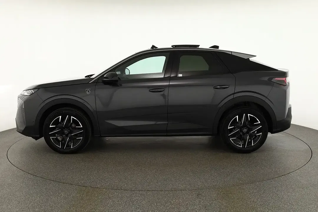Peugeot 3008 - Thumbnail 1