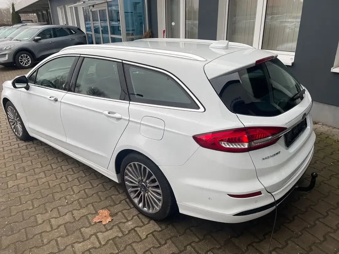 Ford Mondeo - Thumbnail 4