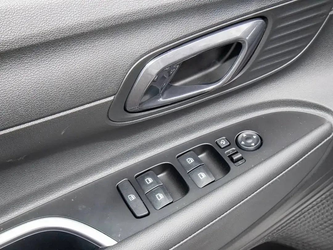 Hyundai i20 - Thumbnail 10