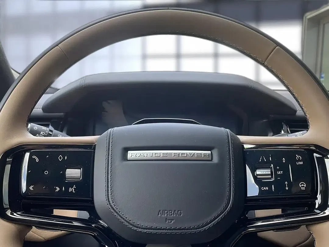 Land Rover Range Rover Velar - Thumbnail 12