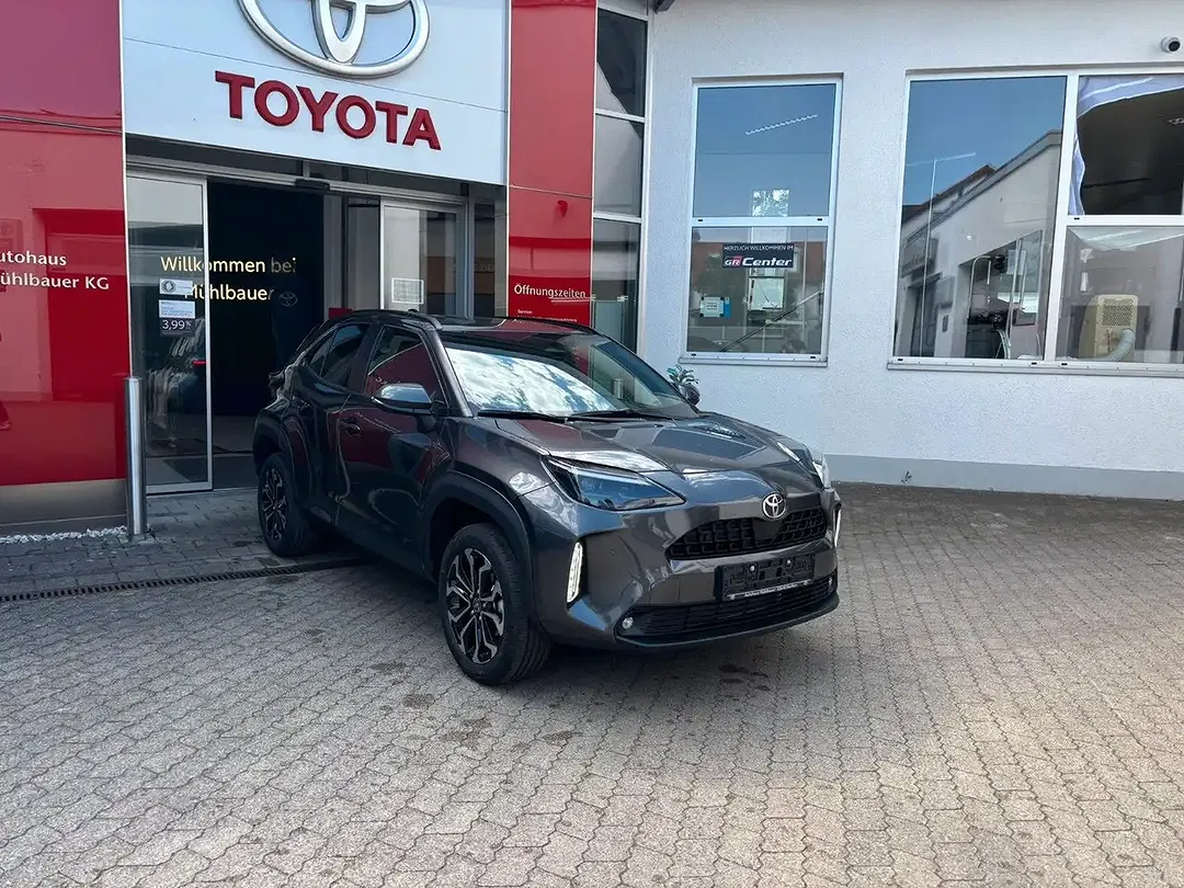 Toyota Yaris Cross - Thumbnail 4