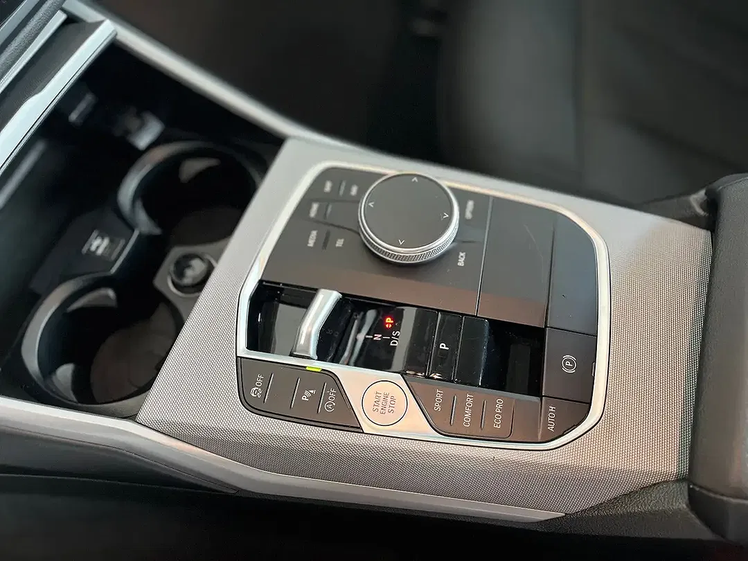 BMW 318 - Thumbnail 18