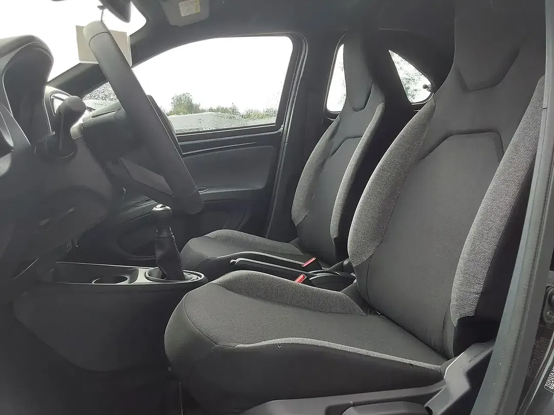 Toyota Aygo X - Thumbnail 8