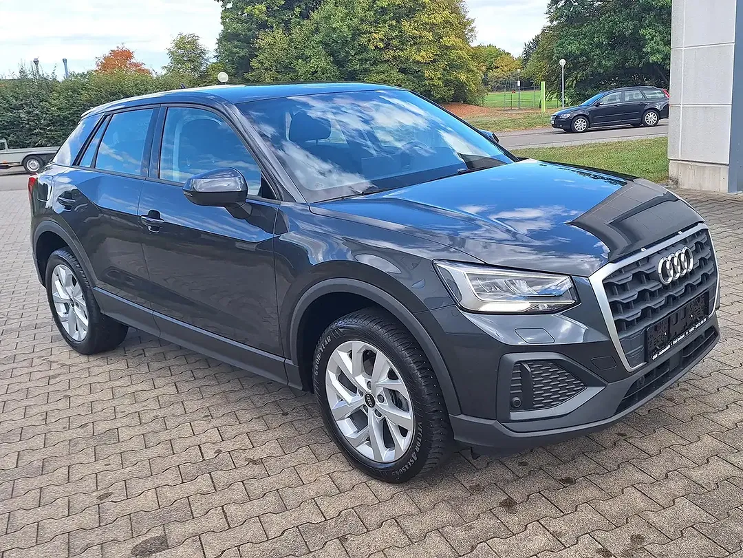 Audi Q2 30 TFSI Base - foto 2