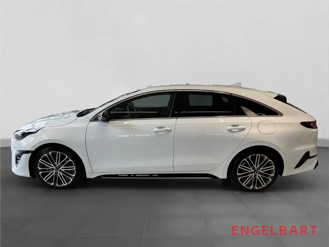 Kia ProCeed / pro_cee'd 1.5 GT-Line - foto 2