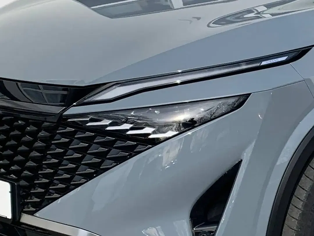 Nissan Qashqai - Thumbnail 5
