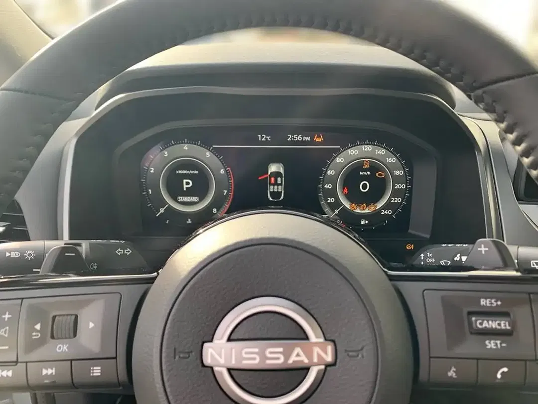 Nissan Qashqai - Thumbnail 8