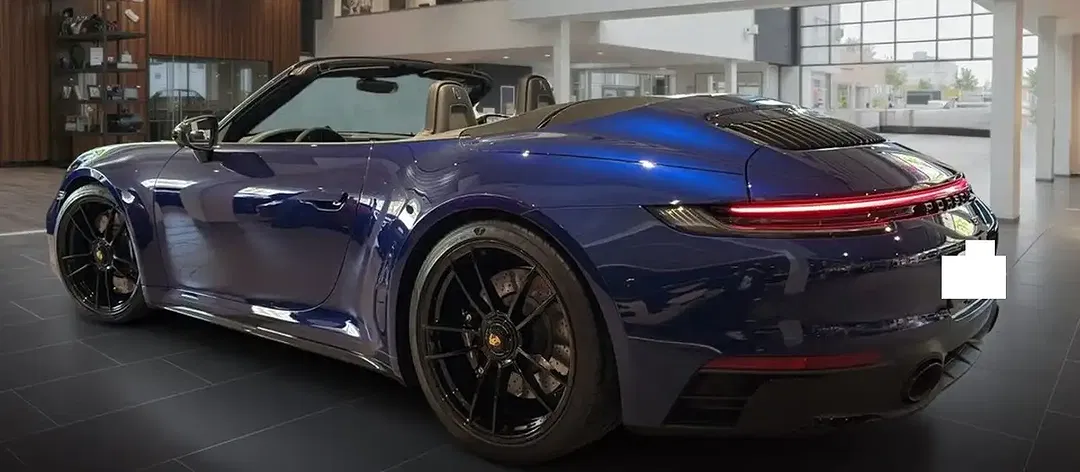 Porsche 911 Carrera GTS Cabriolet Plus - foto 2
