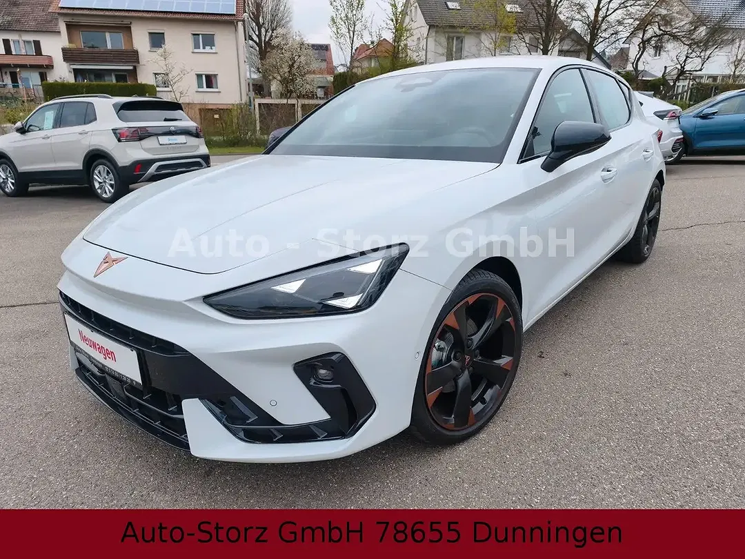 CUPRA Leon - Thumbnail 1
