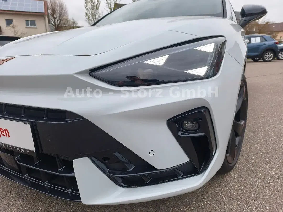 CUPRA Leon - Thumbnail 5