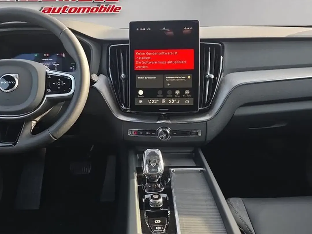 Volvo XC60 - Thumbnail 11